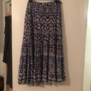 Blue/tan printed skirt